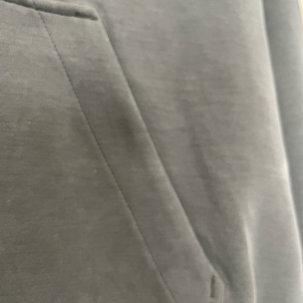 Lululemon Brushed Softstreme Half Zip - Size 4 - Black - Picture 9 of 16